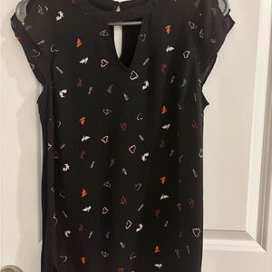 RW&CO. Black Sleeveless Top with Fun Print